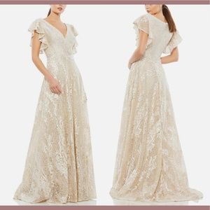 NWT $798‎ Mac Duggal [ 16 ] Embroidered Flutter Sleeve V-Neck Gown Ivory